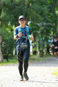 BIB: 0220
                            <button type="button" onclick="openModal(5132292)" class="btn btn-primary btn-sm float-right btn-popup" data-toggle="modal" data-target=".modal-high-quality">
                        <i class="fas fa-shopping-cart"></i> Add to Cart
                    </button>
                                            <button type="button" onclick="isThisMe(5132292, true)" class="btn btn-success btn-sm float-right btn-popup btn-isme hidden" data-toggle="tooltip" data-placement="bottom" title="นี่คือรูปของคุณใช่ไหม คลิกที่นี่เพื่อเอาเข้าอัลบั้ม">
                        <i class="fas fa-plus"></i> Add to album
                    </button>
                    <button type="button" onclick="isThisMe(5132292, false)" class="btn btn-warning btn-sm float-right btn-popup btn-isnotme hidden">
                        <i class="fas fa-ban"></i> Remove from album
                    </button>